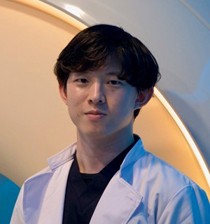 村山 大和 先生