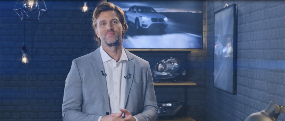 後付け用 LED バルブ