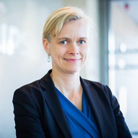Dr. Carla Kriwet