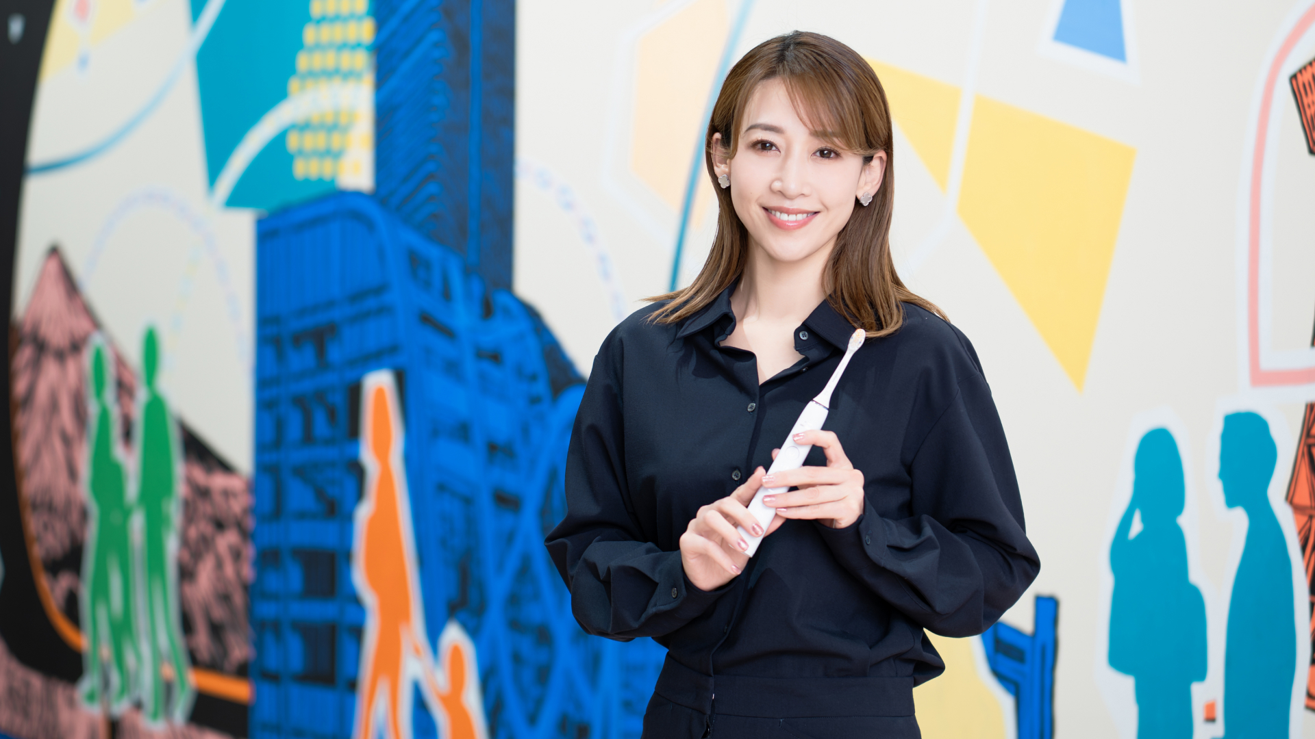 一歩を踏み出す勇気があれば、何にでも挑戦できる。タカラヅカのレジェンドが挑む、新たなステージとエンターテイナーとしてのオーラルケア。